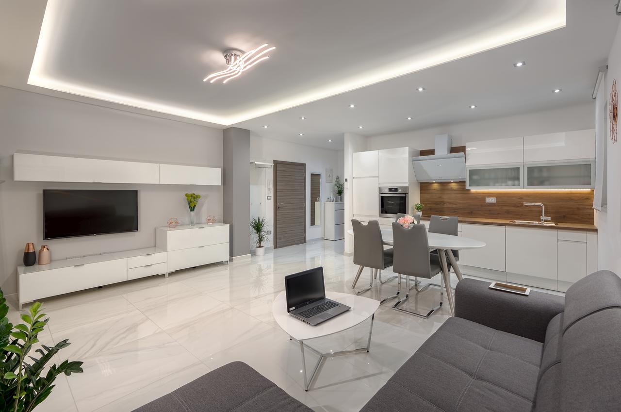 Blue Dream Apartment Pula Exterior photo