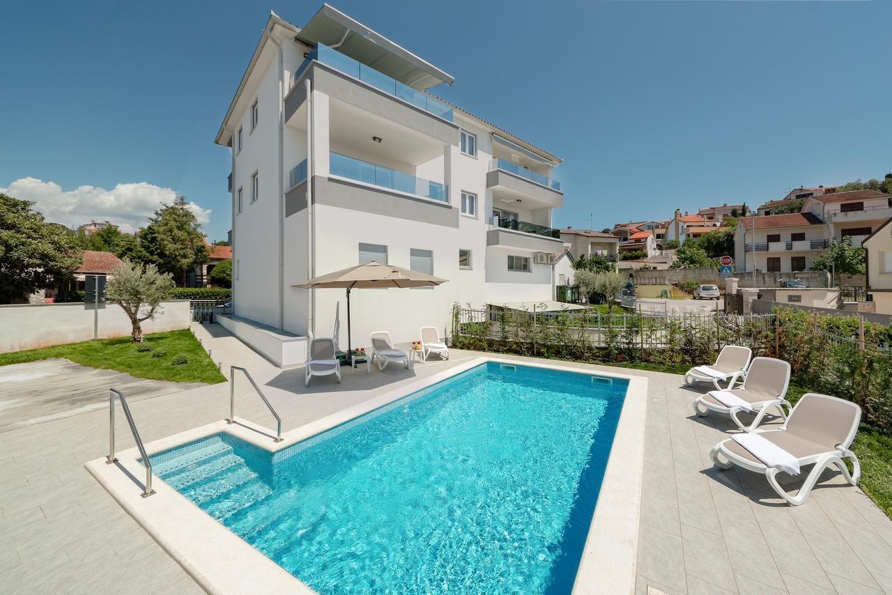 Blue Dream Apartment Pula Exterior photo